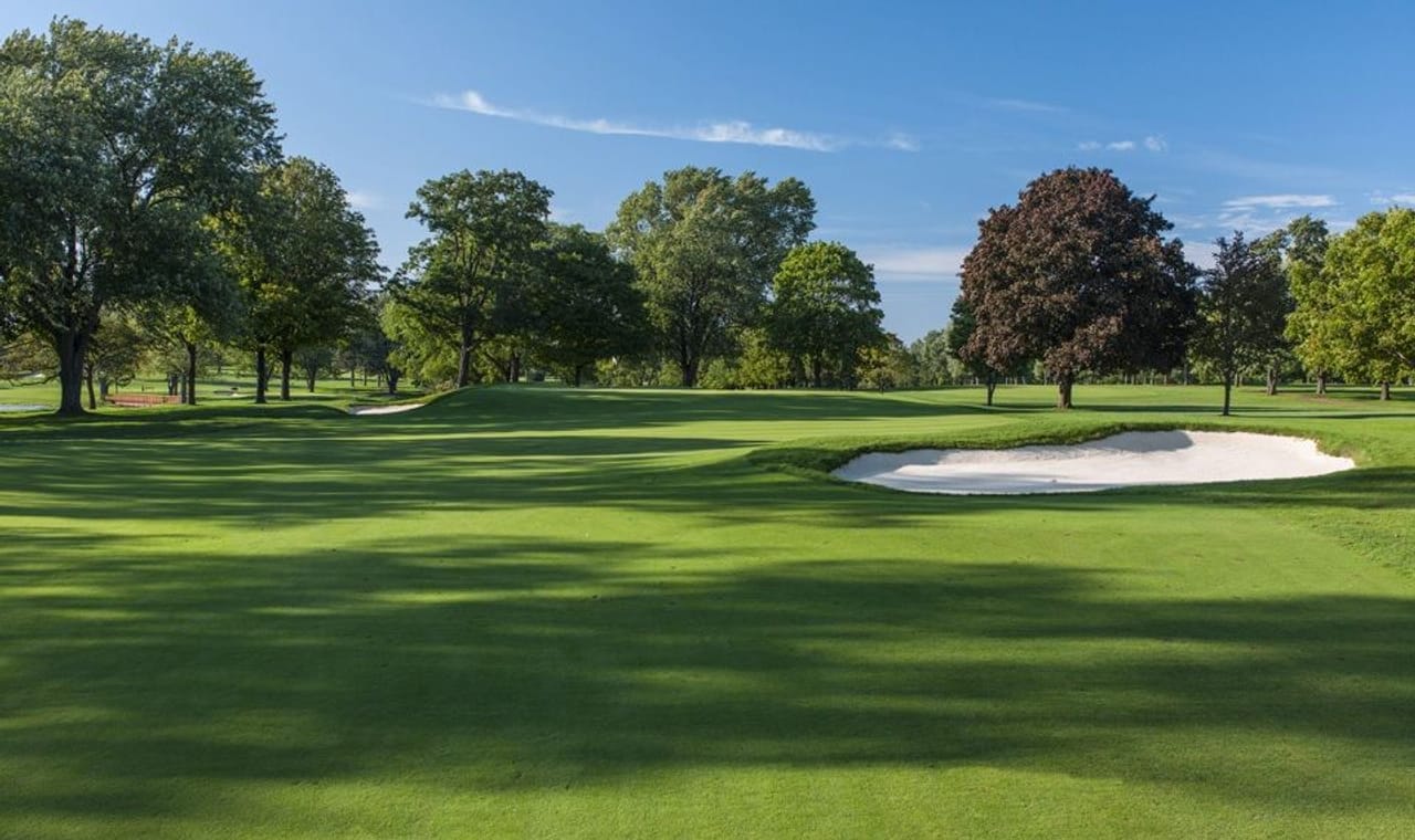 Medinah Country Club (Medinah #1)