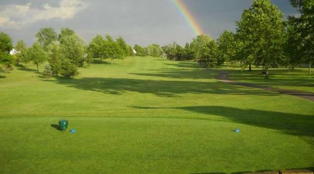 Raccoon Hill Golf Club