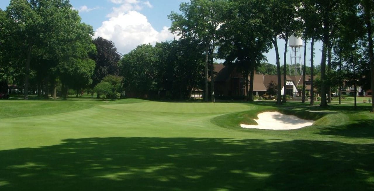 The Derrick Golf & Winter Club