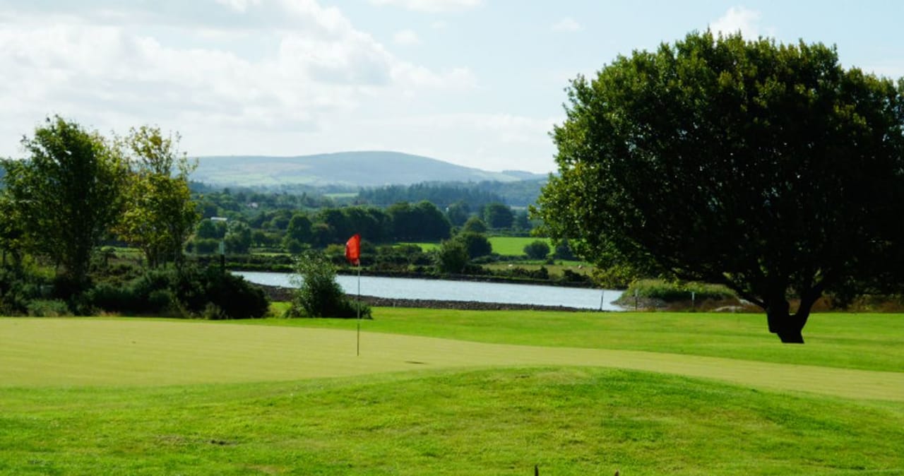 Ballinastoe Golf Club