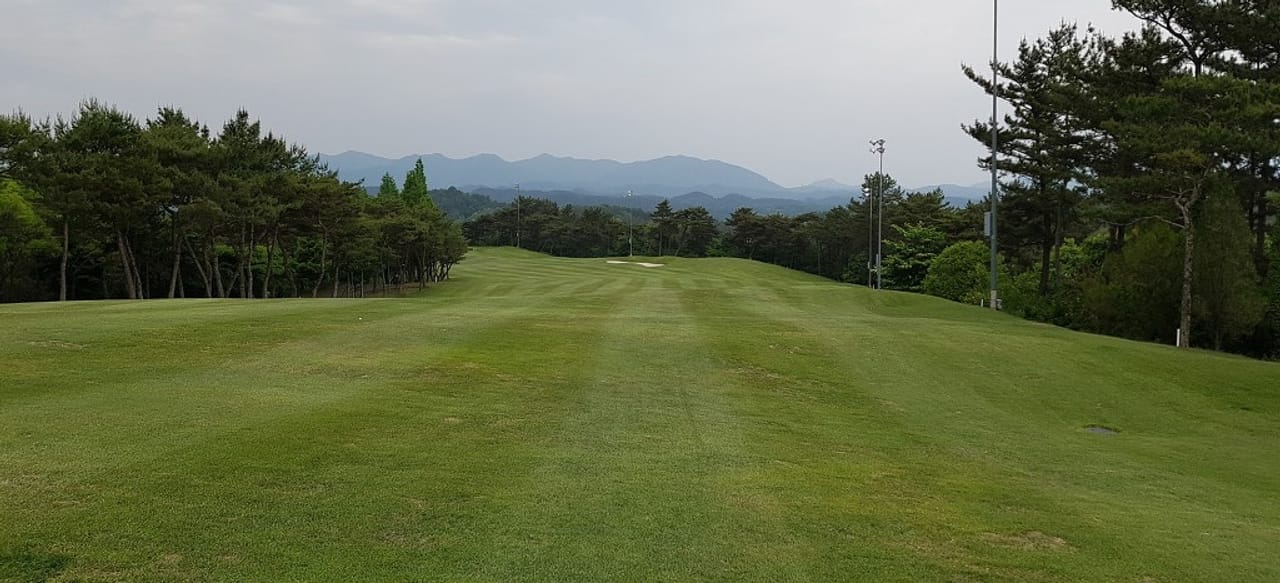 Chinju Country Club