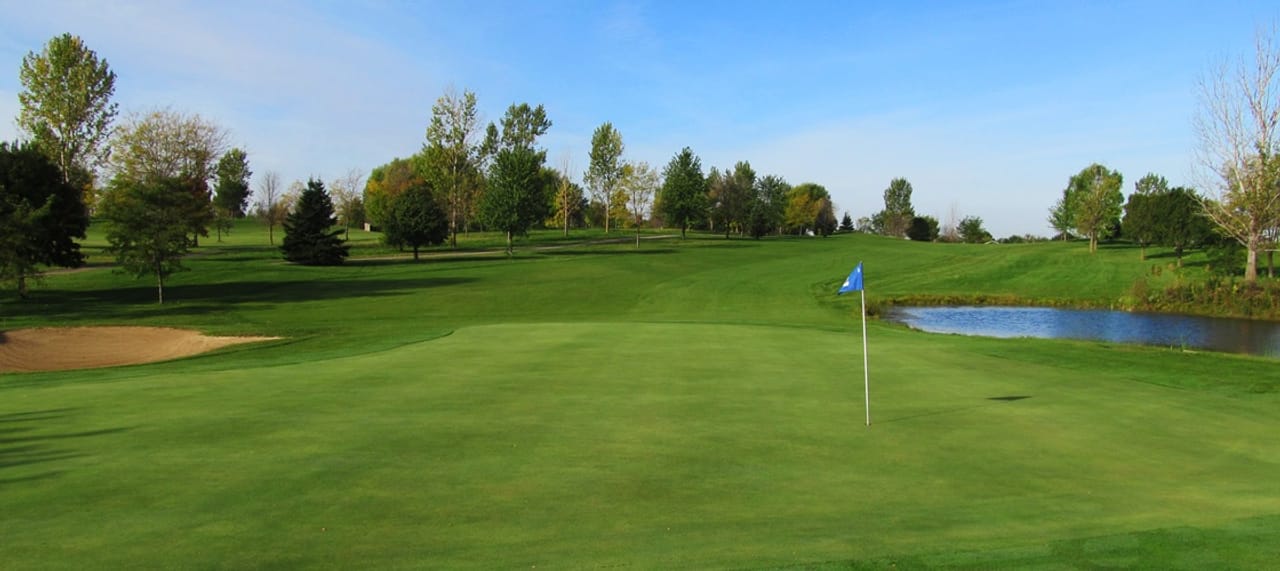 Green Garden Country Club (Blue)