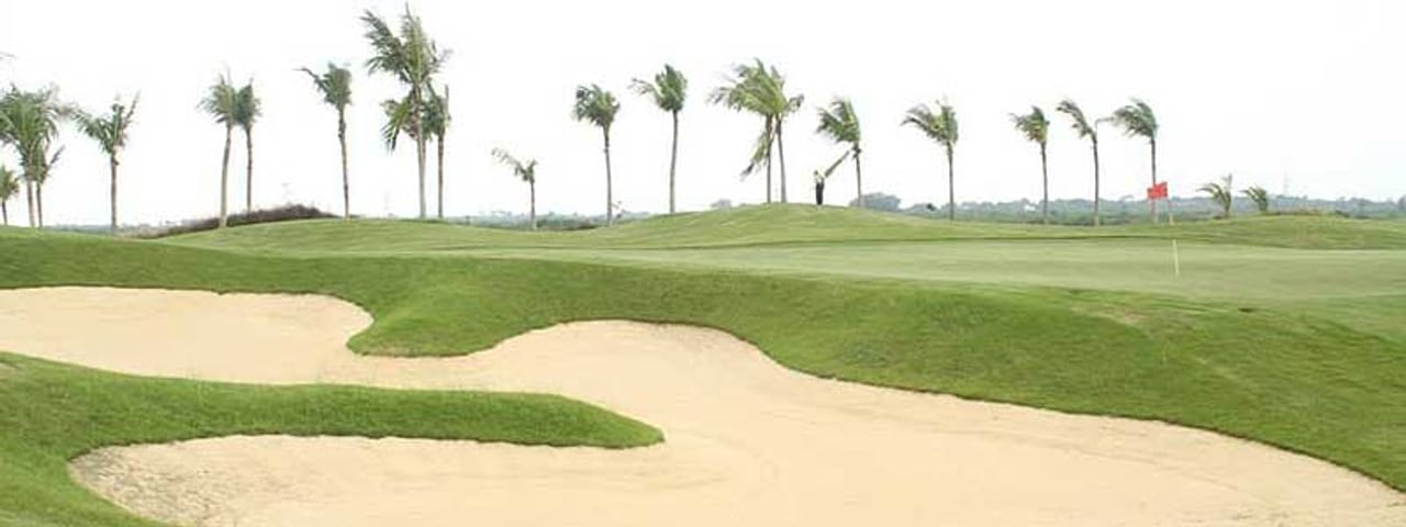 The Edgewater Golf Course - Aavisa