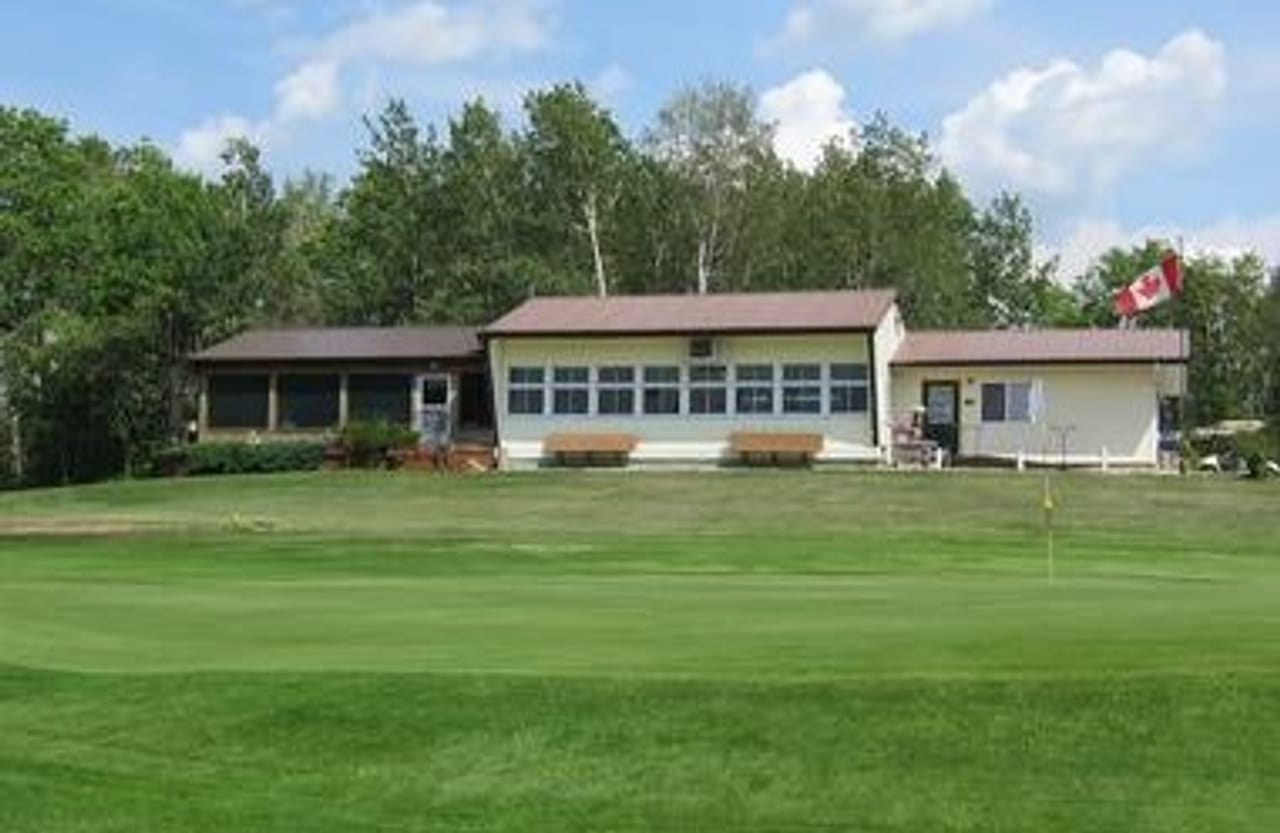 Rossman Lake Golf & Country
