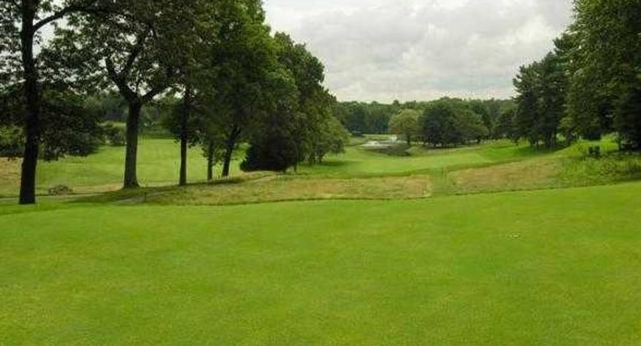 Hyde Park Golf Club (Red)