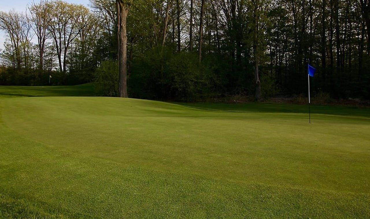 Centennial Park Golf Centre