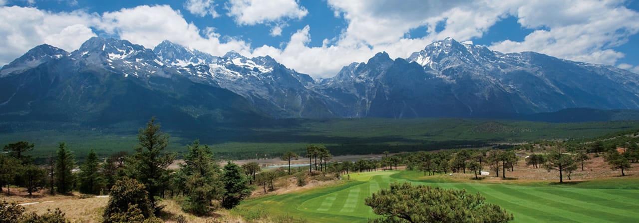Lijiang Jade Dragon Snow Mountain Golf Club