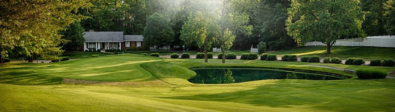 Four Seasons Country Club