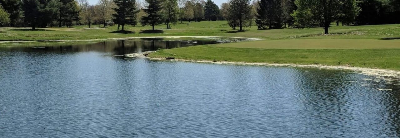 Woodford Lakes Golf Club