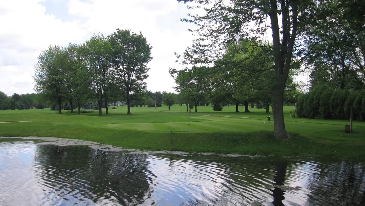 Crestview Golf Course