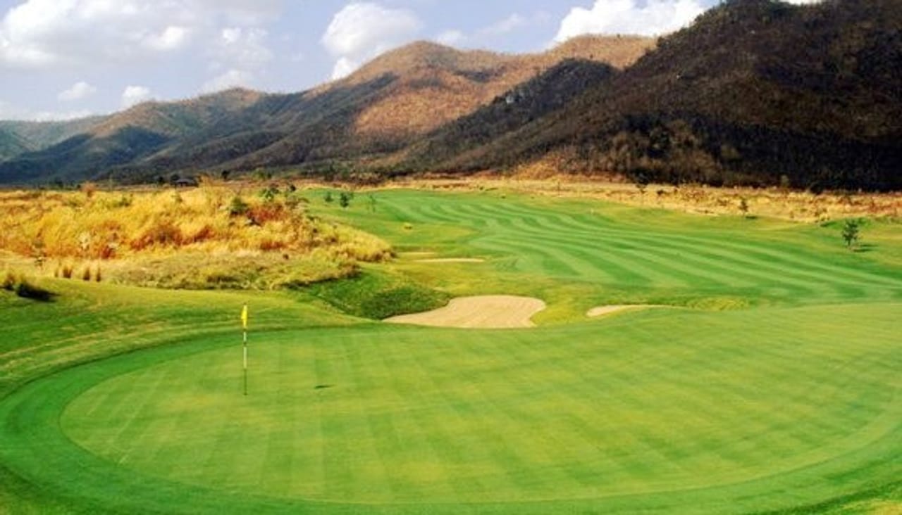 Dragon Hills Golf & Country Club