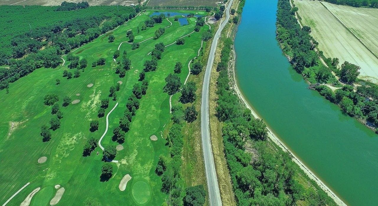 River Oaks Golf Club