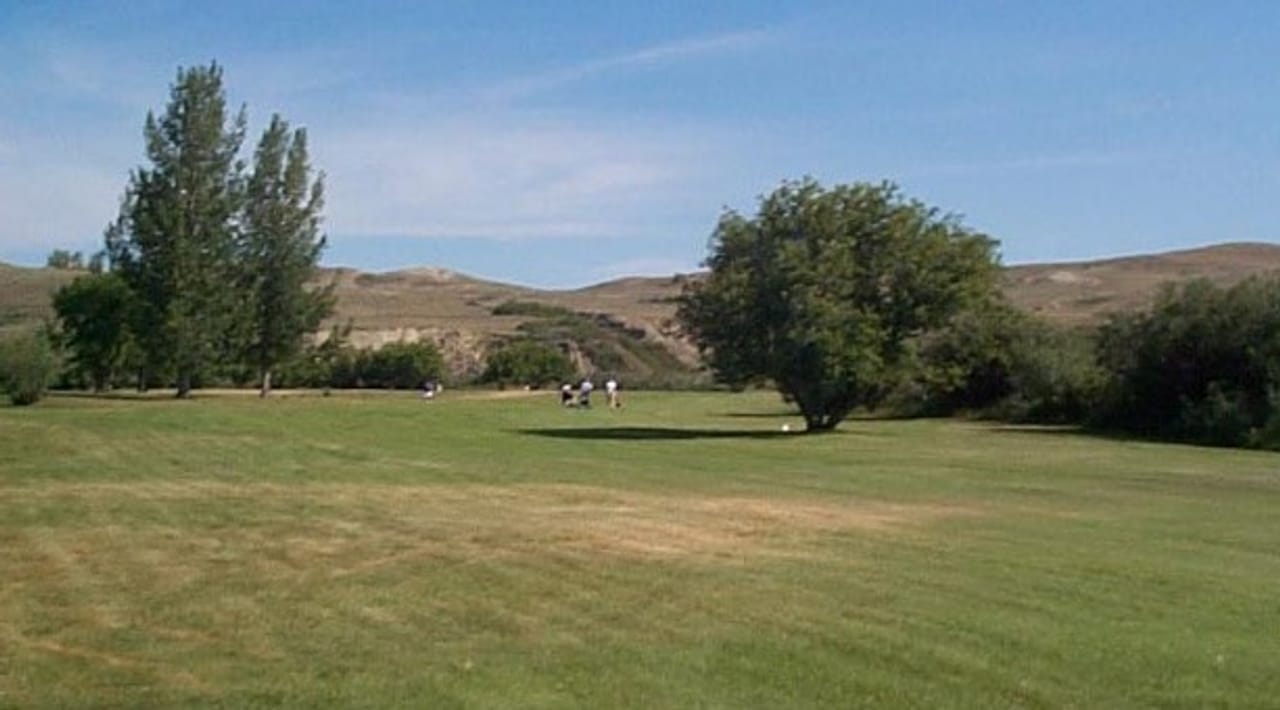 Streambank Golf Club