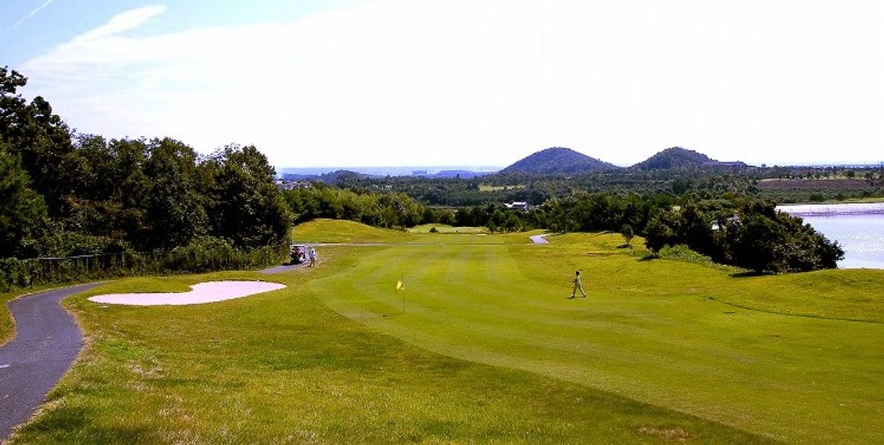 Aono Undokoen Aono Golf Course