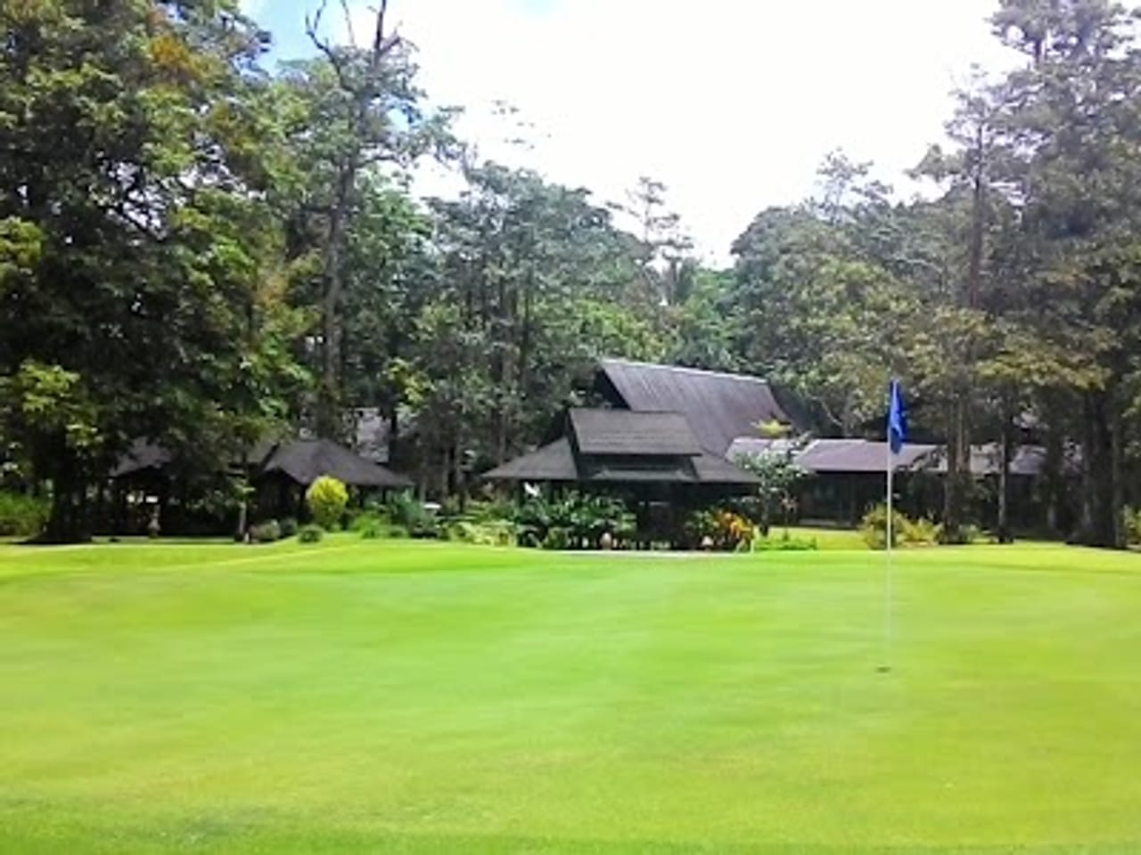 Klub Golf Rimba Irian