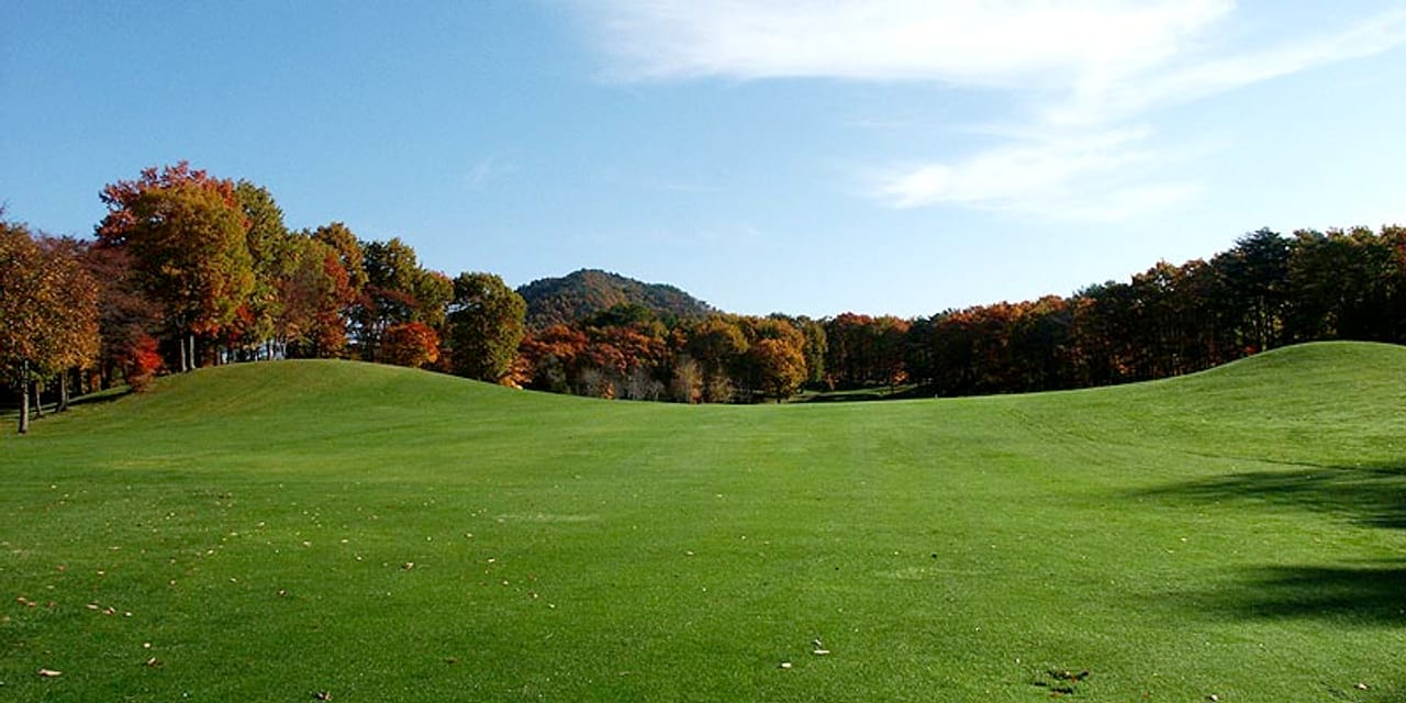 Maple Country Club