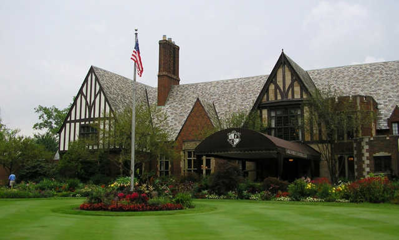Lake Forest Country Club