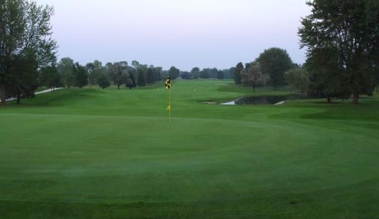 NorthBrook Country Club