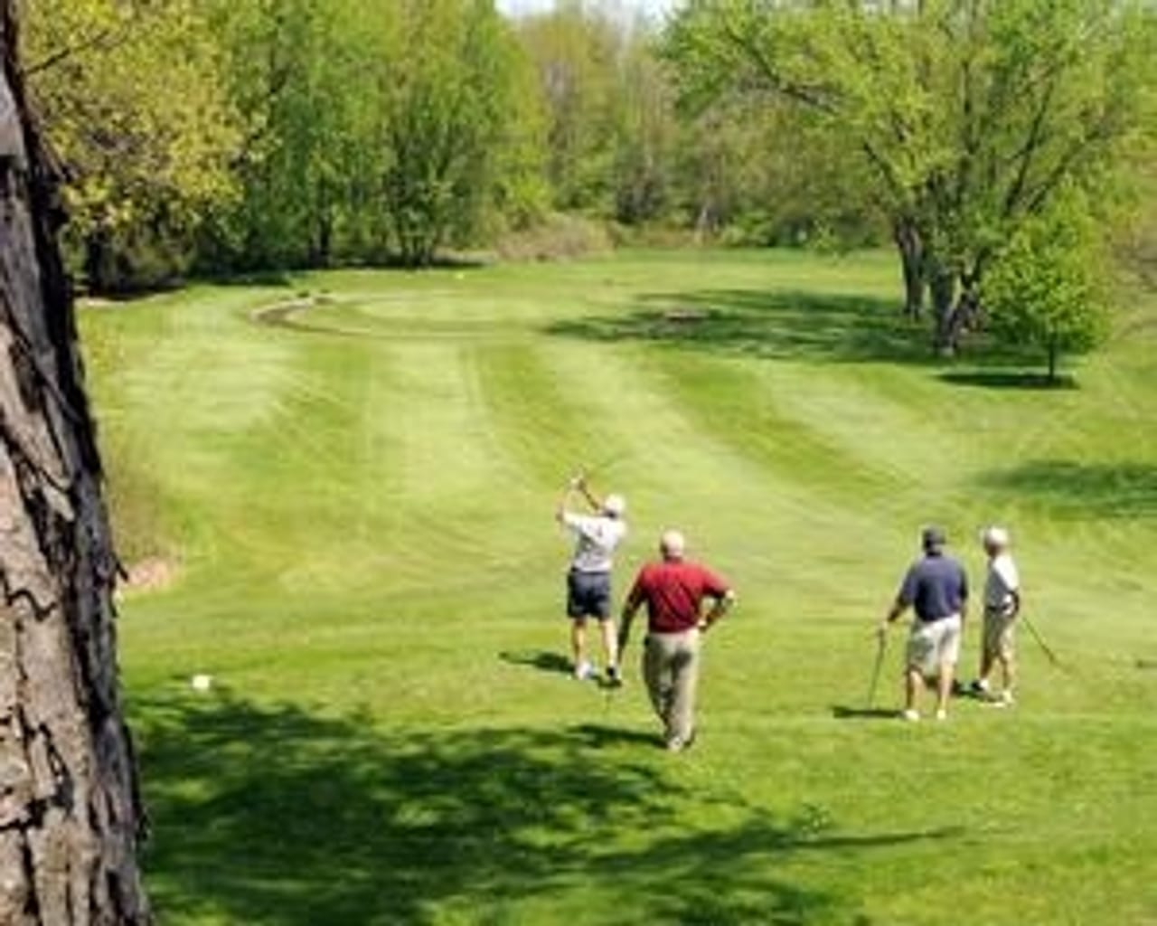 Oakwood Country Club