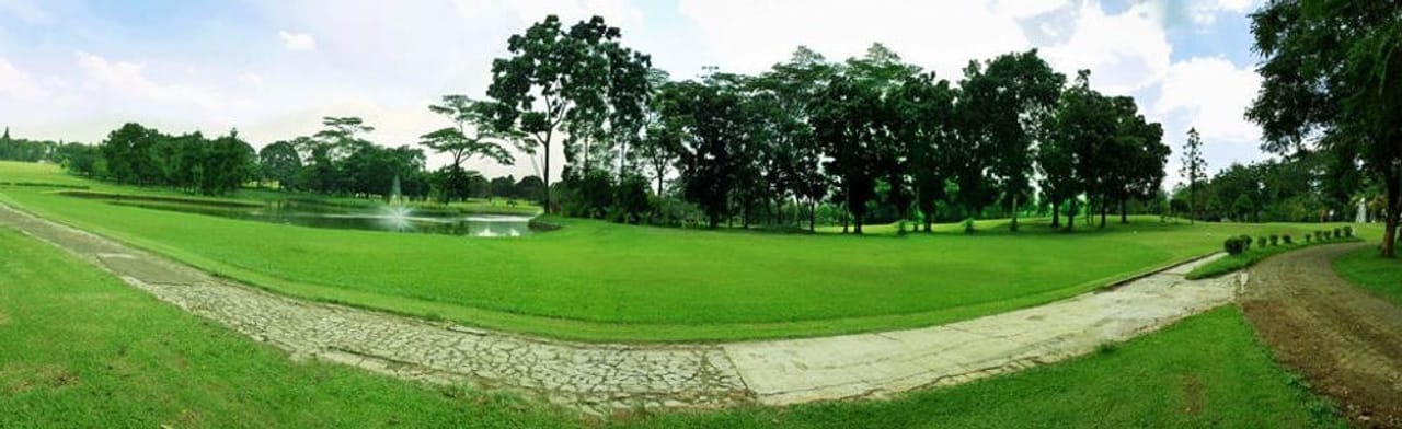 Padang Golf Halim