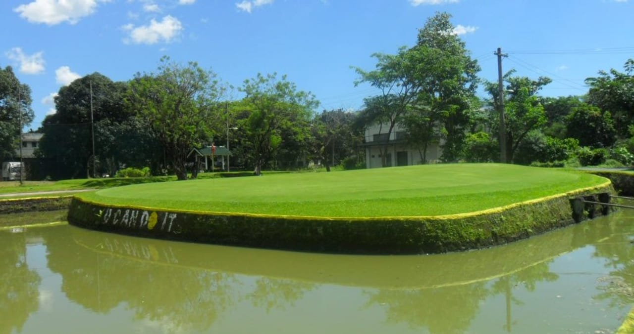 Veterans Memorial Golf Club