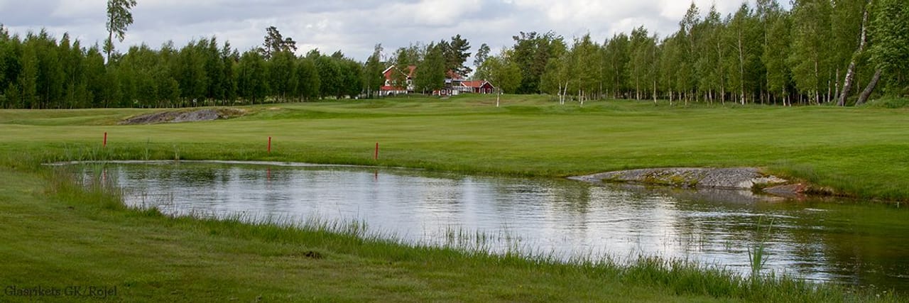 Glasrikets Golfklubb (18h)