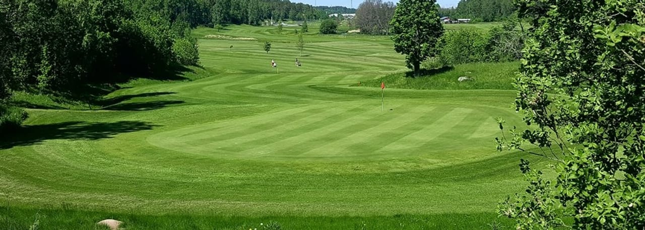 Hallstavik Golfklubb