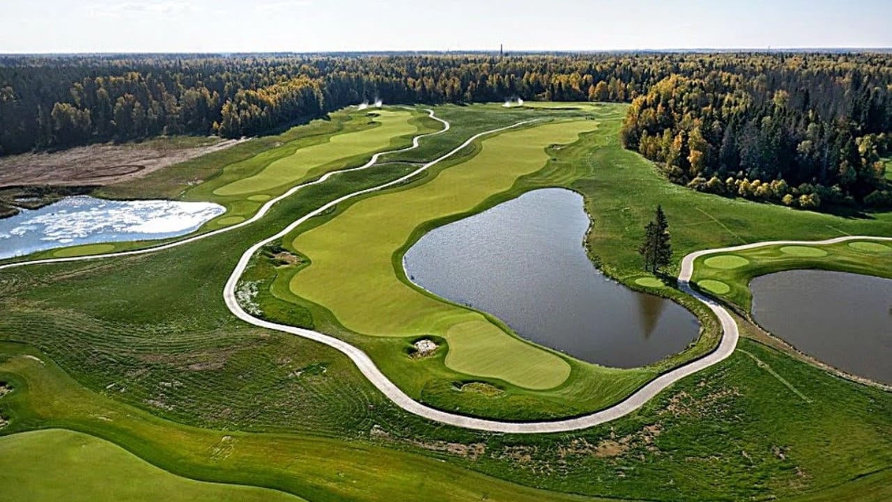 Raevo Golf & Country Club