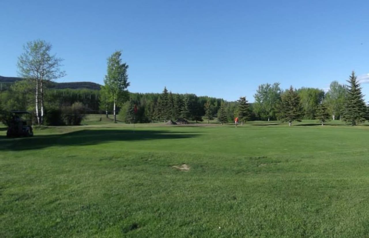 Willow Grove Golf & Country Club