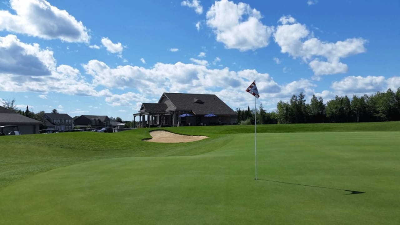 West Hills Golf Club