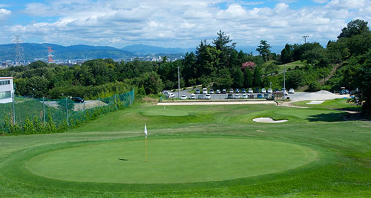 Hirakata Kokusai Golf Club