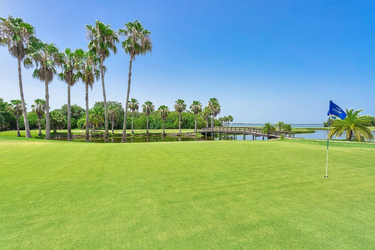 Cove Cay Golf & Tennis Club