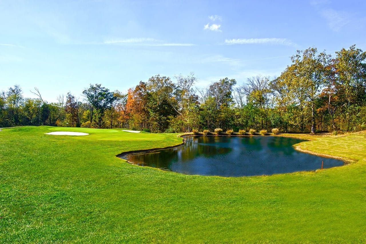 GlenOaks Country Club