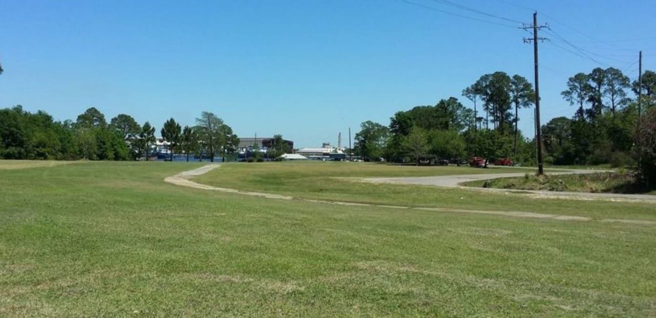 Bayou Vista Golf Course