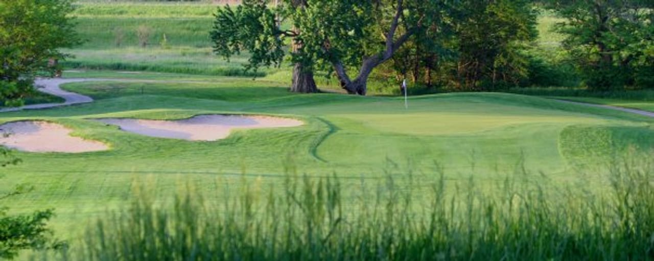 Eagle Hills Golf Course