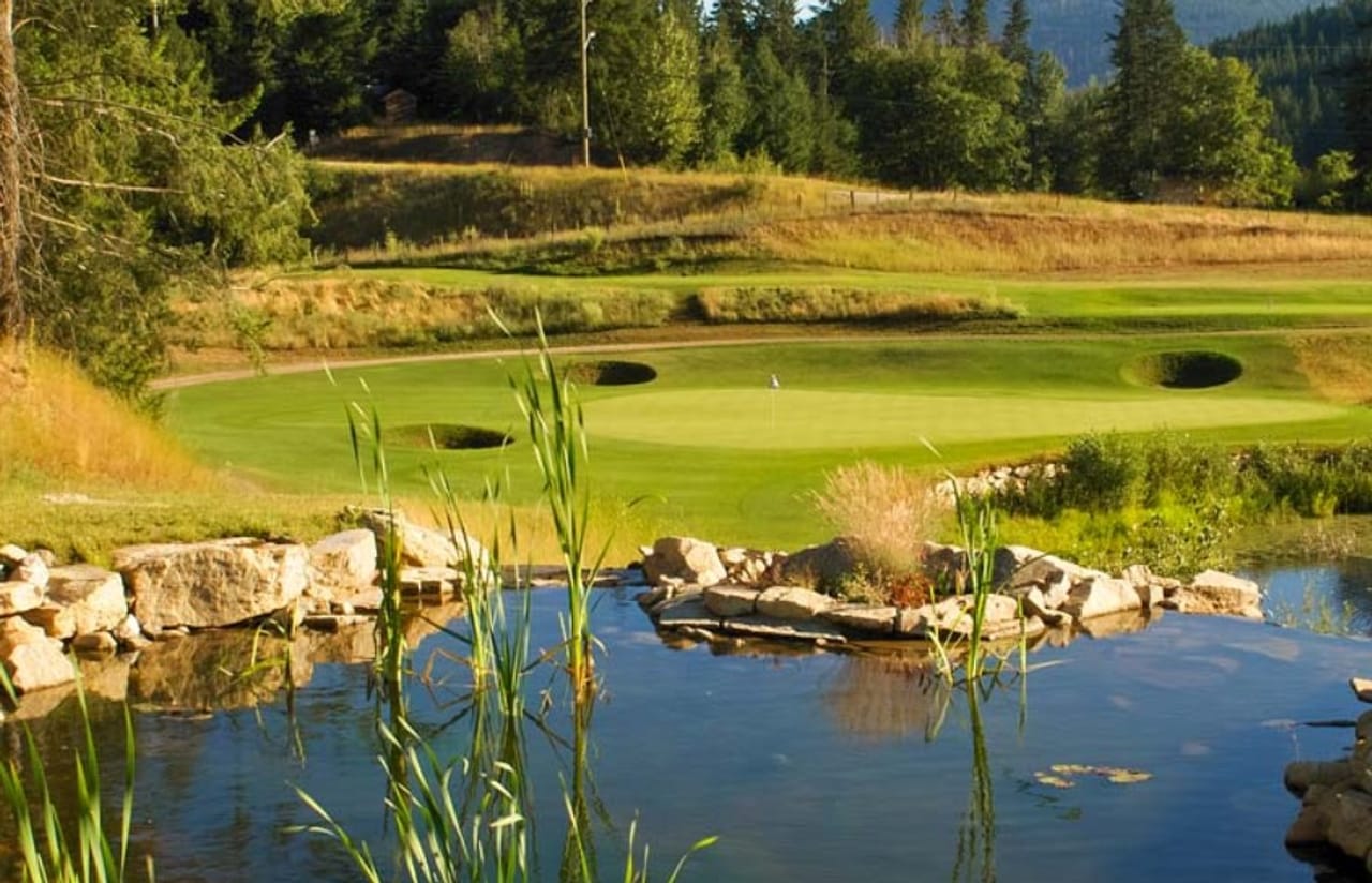 Shuswap National Golf Course