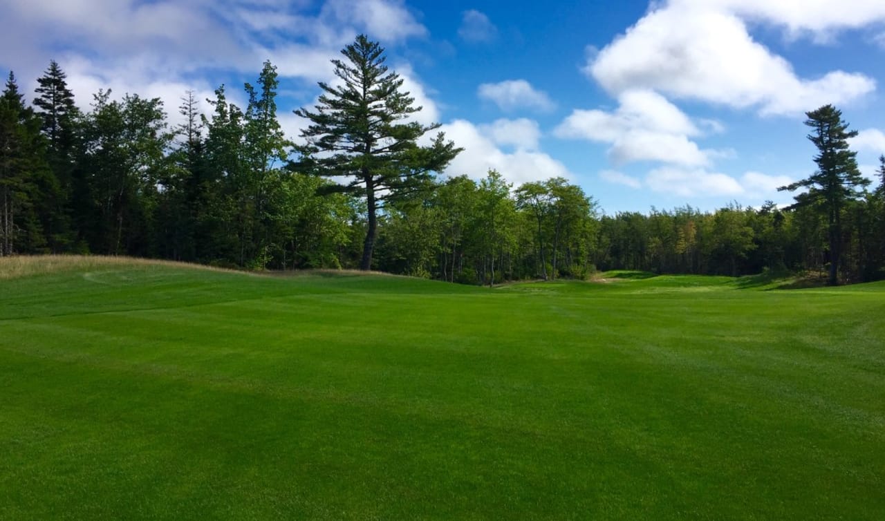 Aspotogan Ridge Golf Course