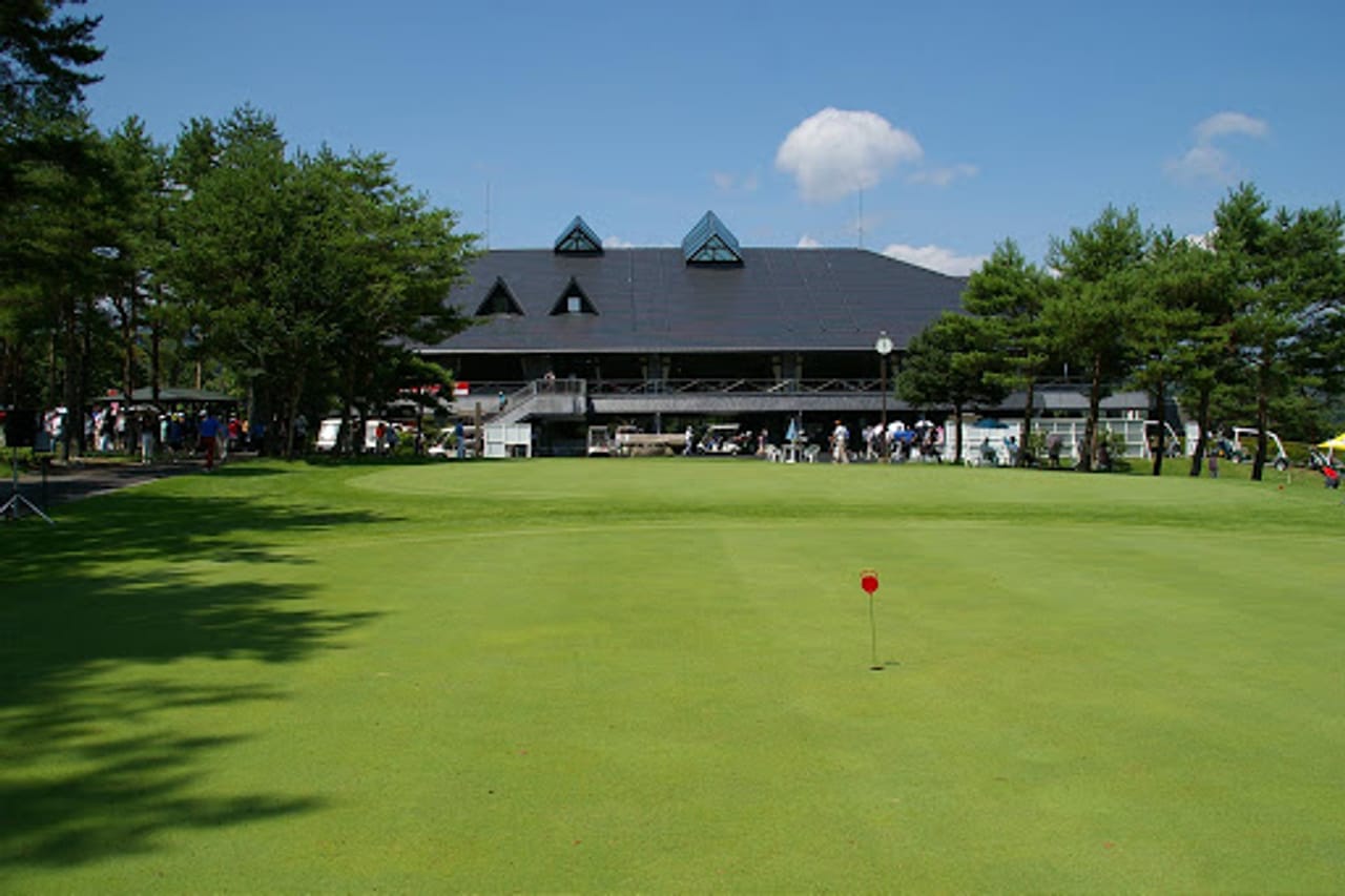 Hachimantai Country Club