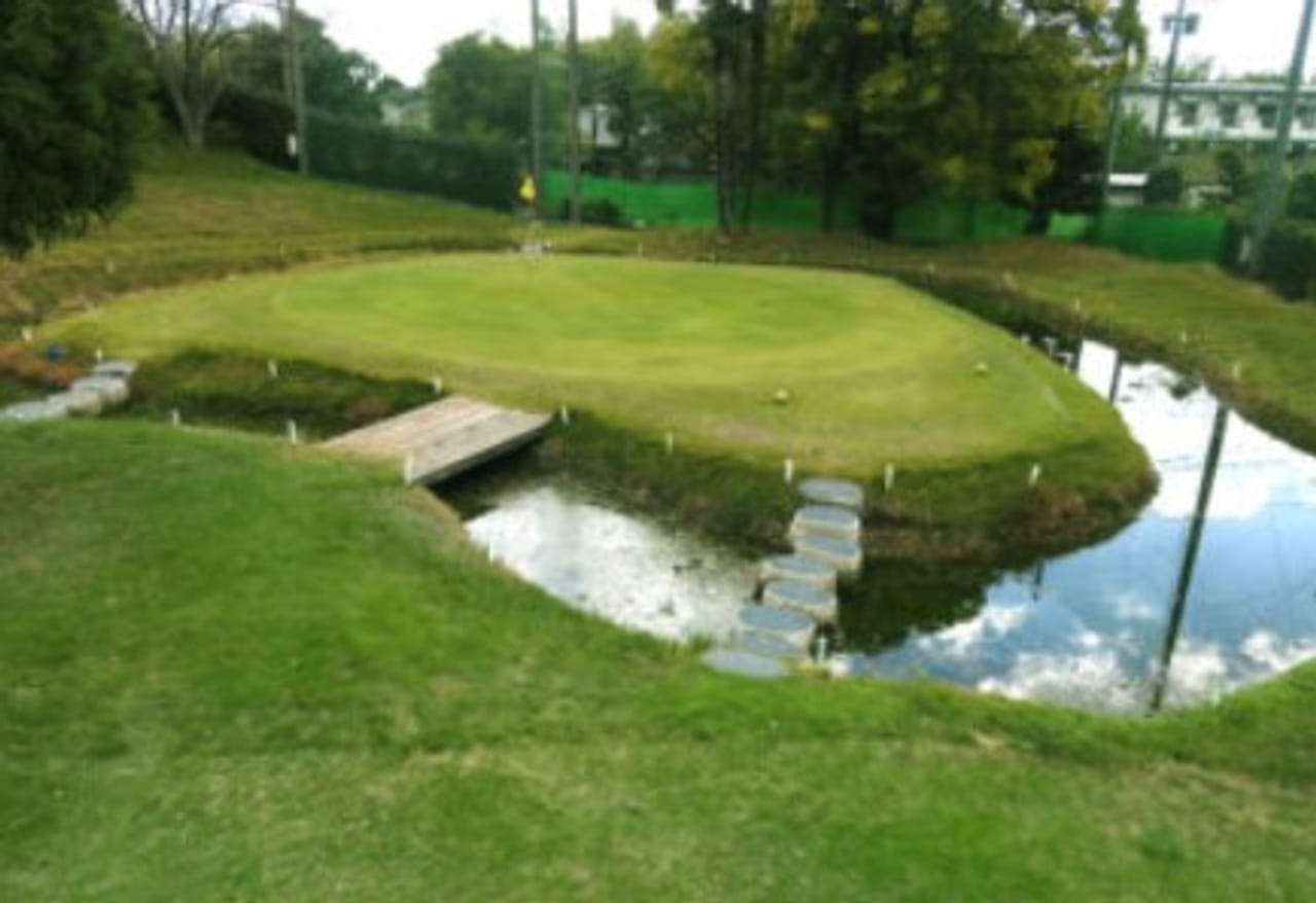 Isshu Golf Club