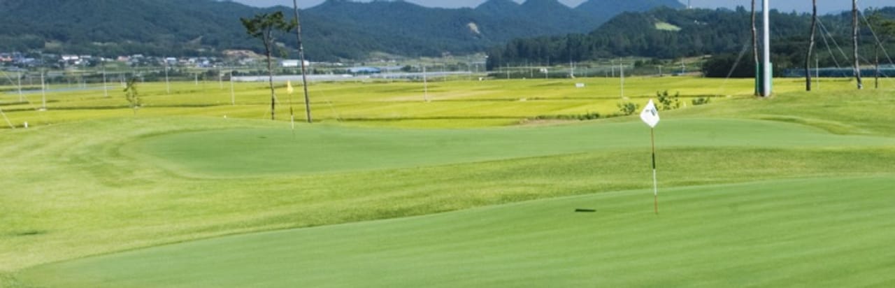 Okgwakian Country Club