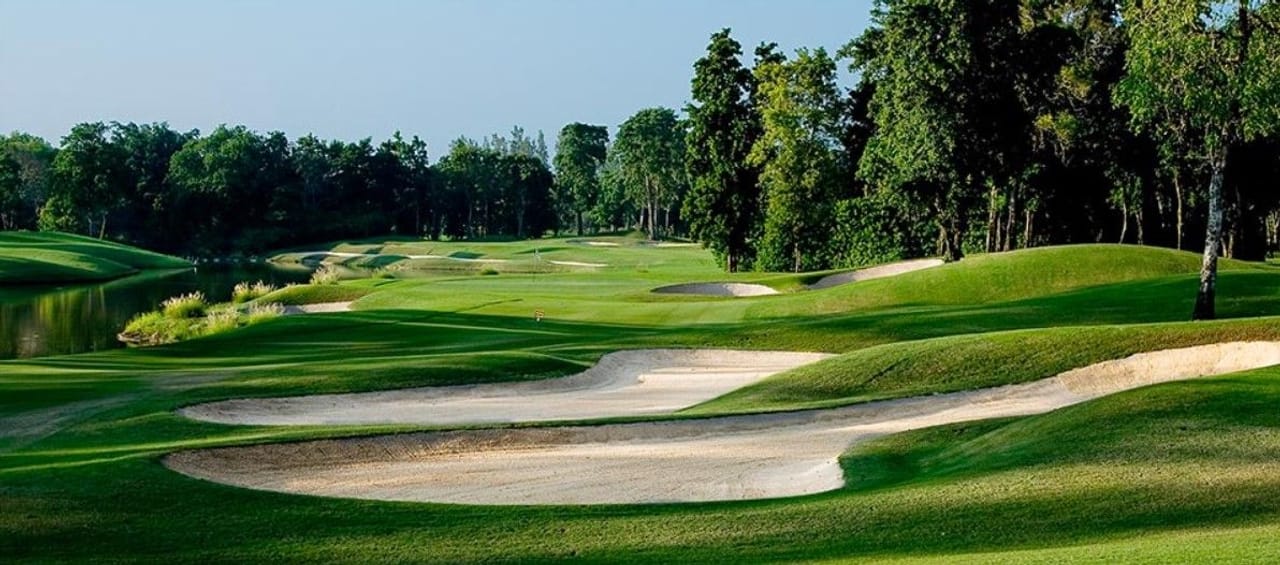 Lam Luk Ka Country Club (West)