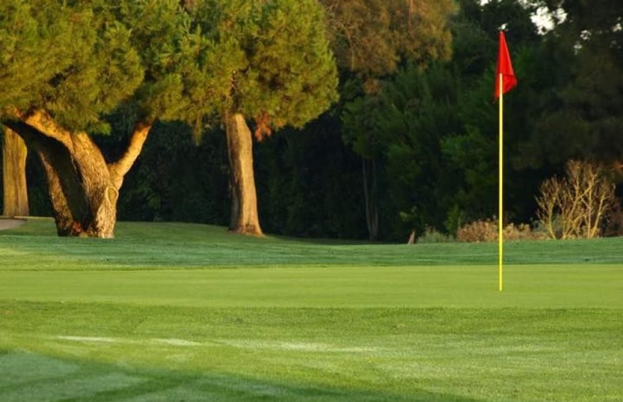 Smoky River Regional Golf Course