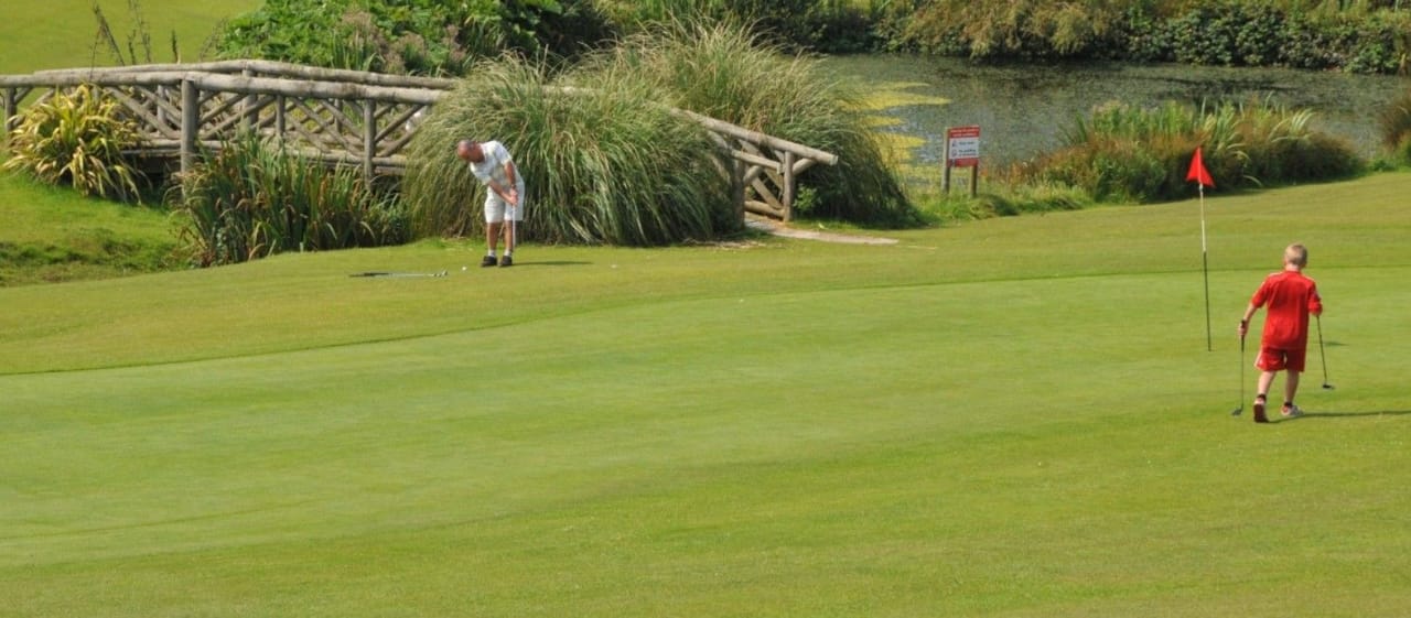 Holywell Bay Golf (Pitch & Putt)