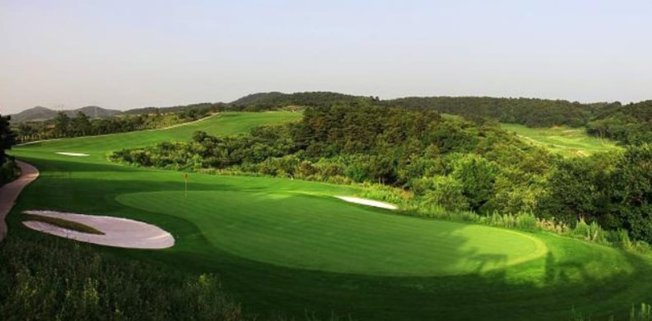 Tieling Longshan International Golf Club