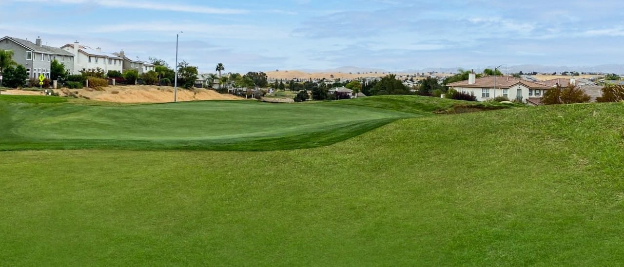 Shadow Lakes Golf Club