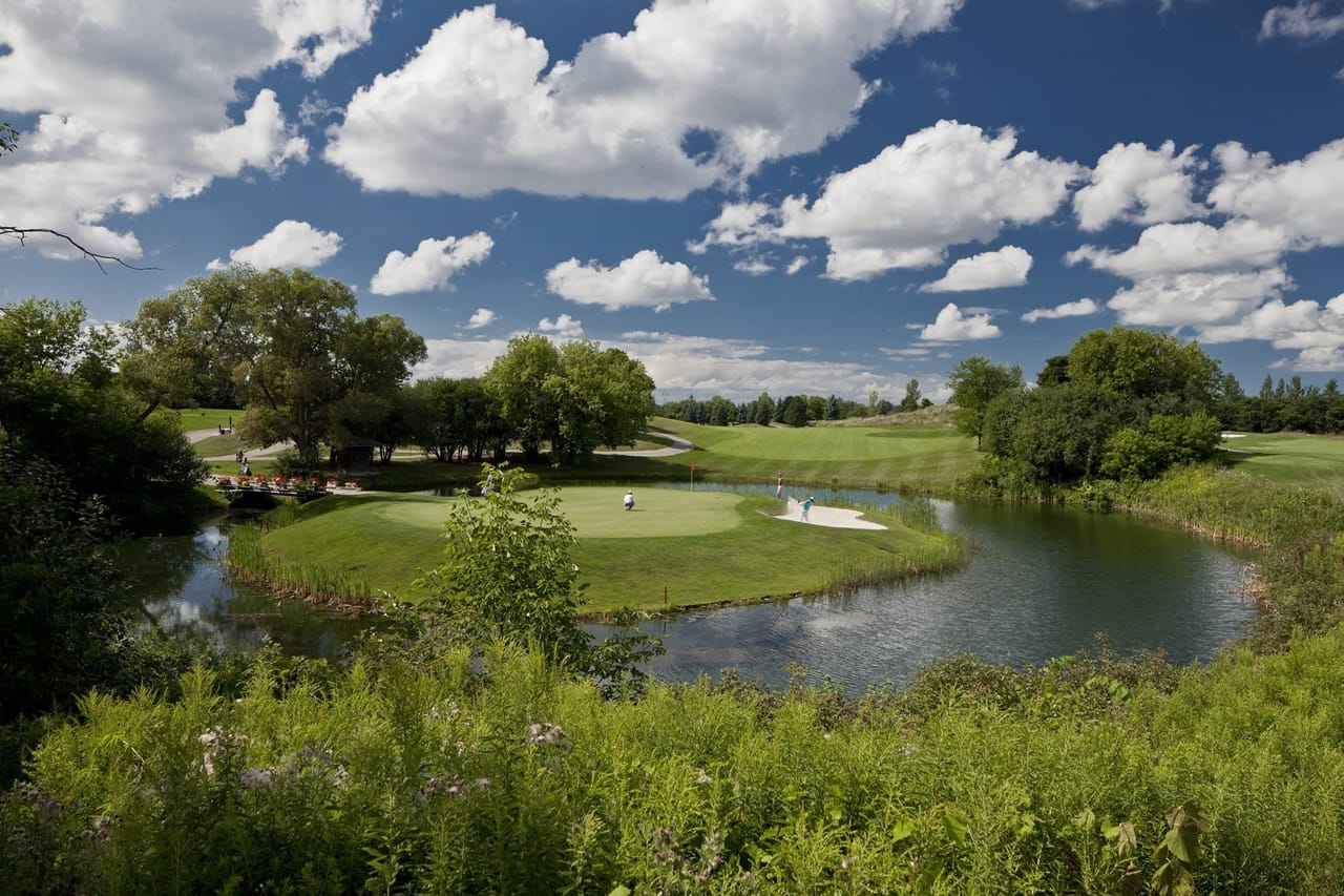 DiamondBack Golf Club