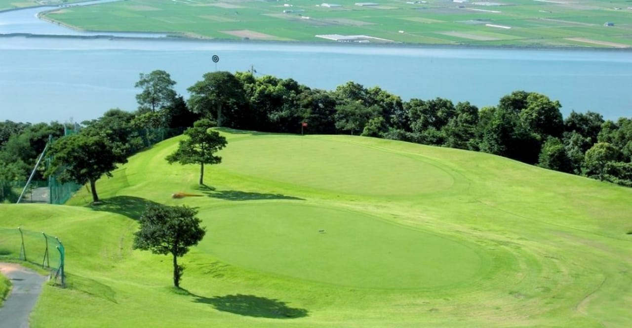 Shiranui Country Club