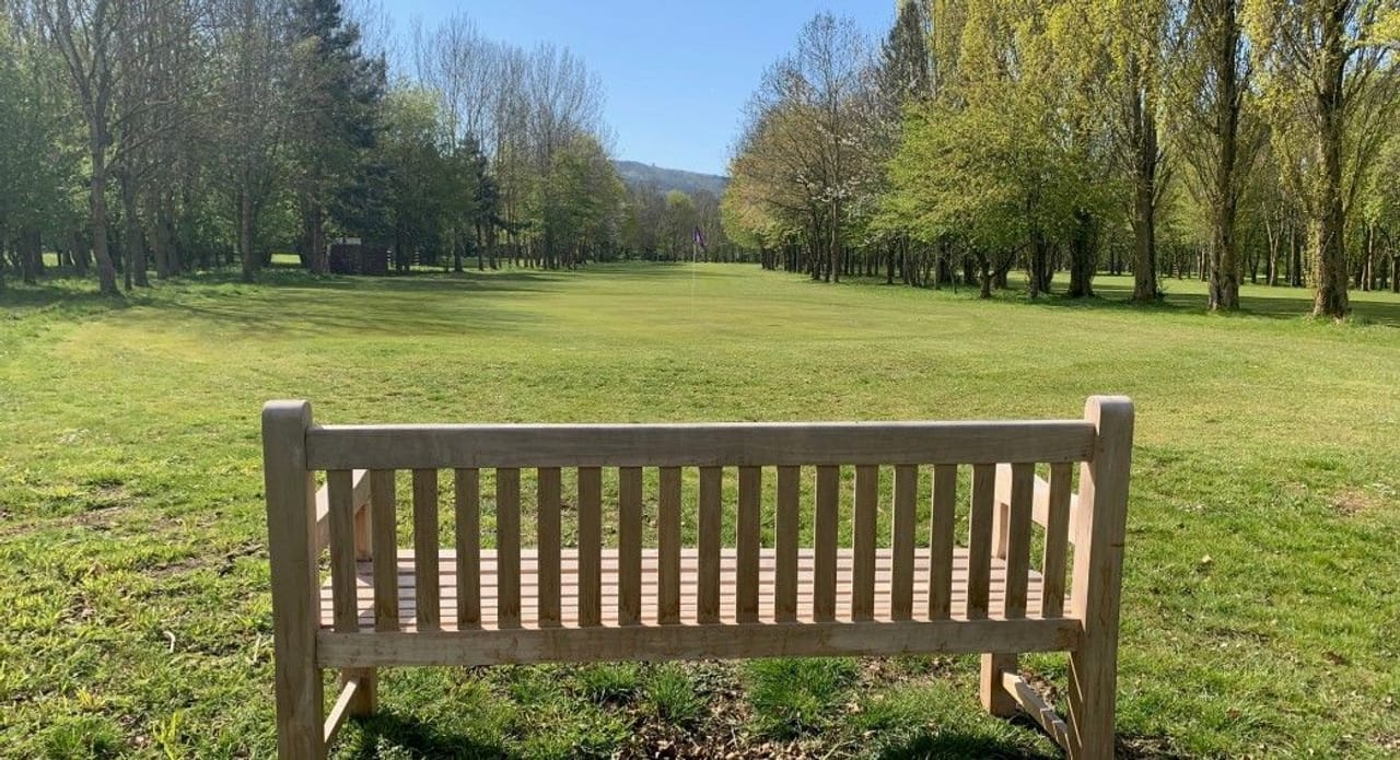 Comberton Golf Club - Bredon View Holiday Park Estate & Golf Course