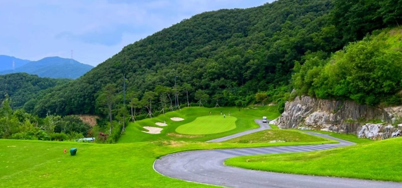 EagleMont Country Club