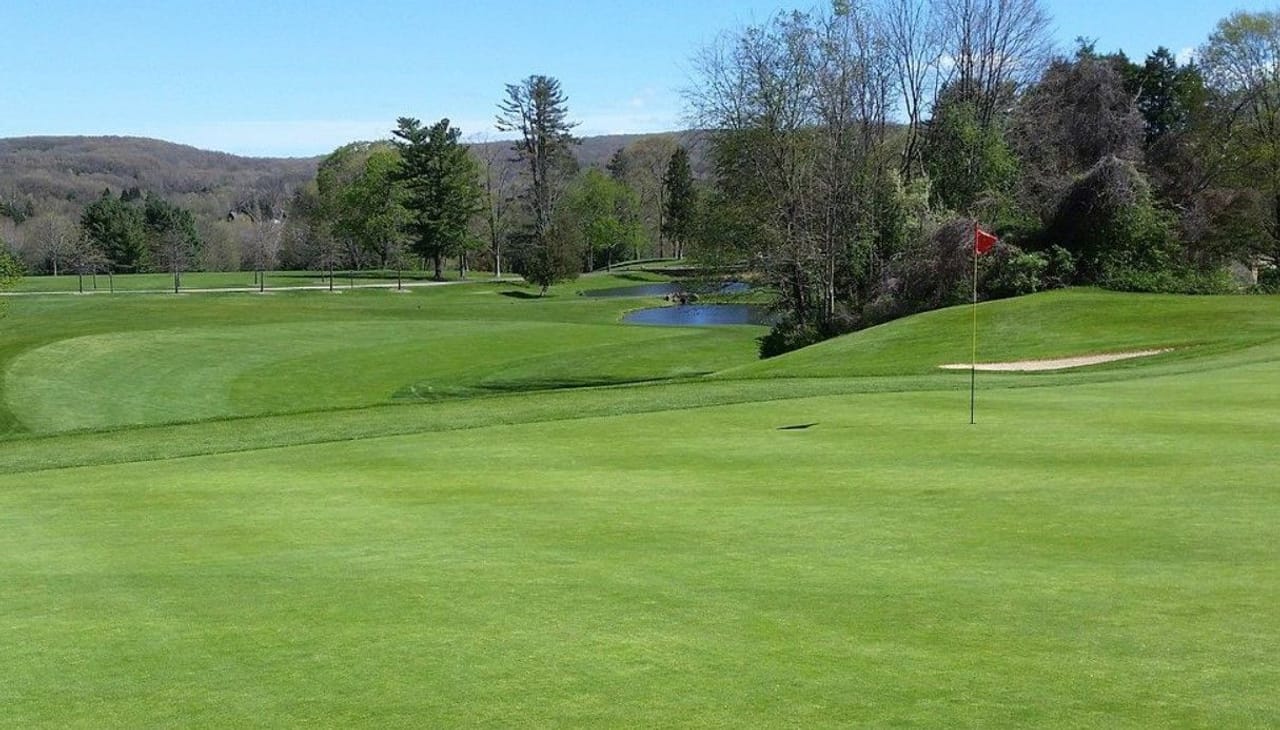 Silo Point Country Club